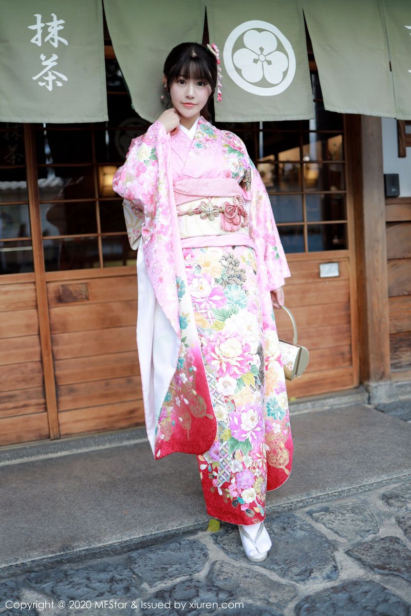 模范学院美女模特Flower朱可儿绚丽和服与私房魅惑日本旅拍